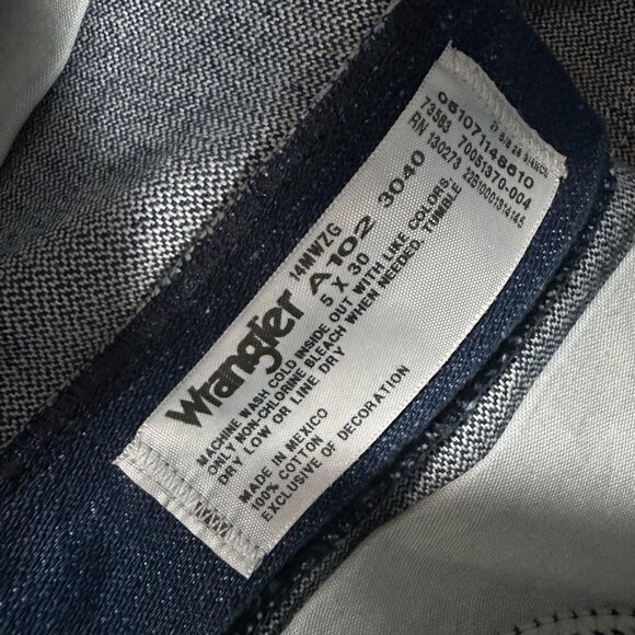 Wrangler Jeans Womens 5x30 Blue Cowboy Cut 14MWZ Slim Fit Tapered Leg Western - Picture 6 of 12